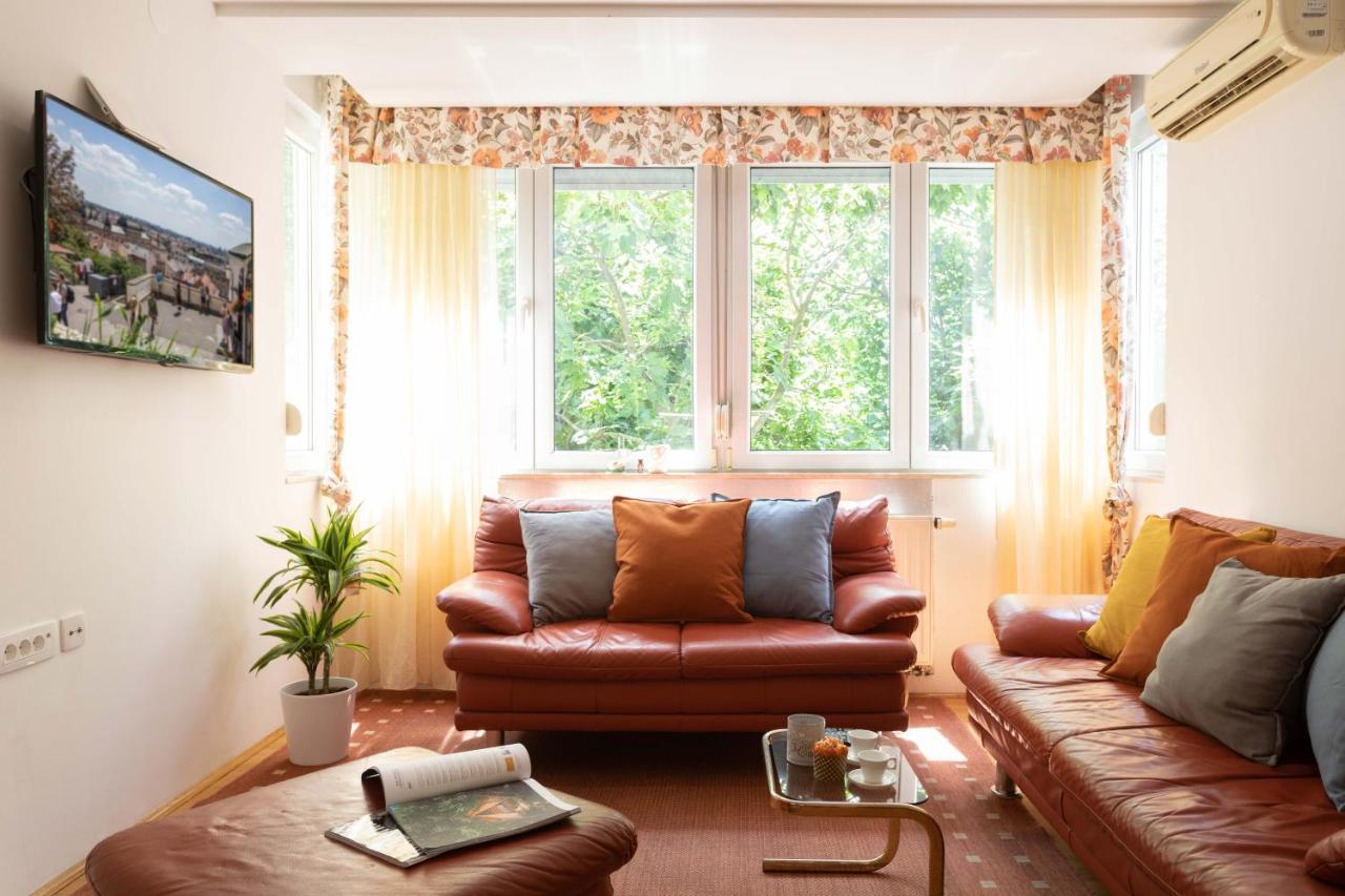 2Bdr Apartment With Balcony Near Maksimir 자그레브 외부 사진
